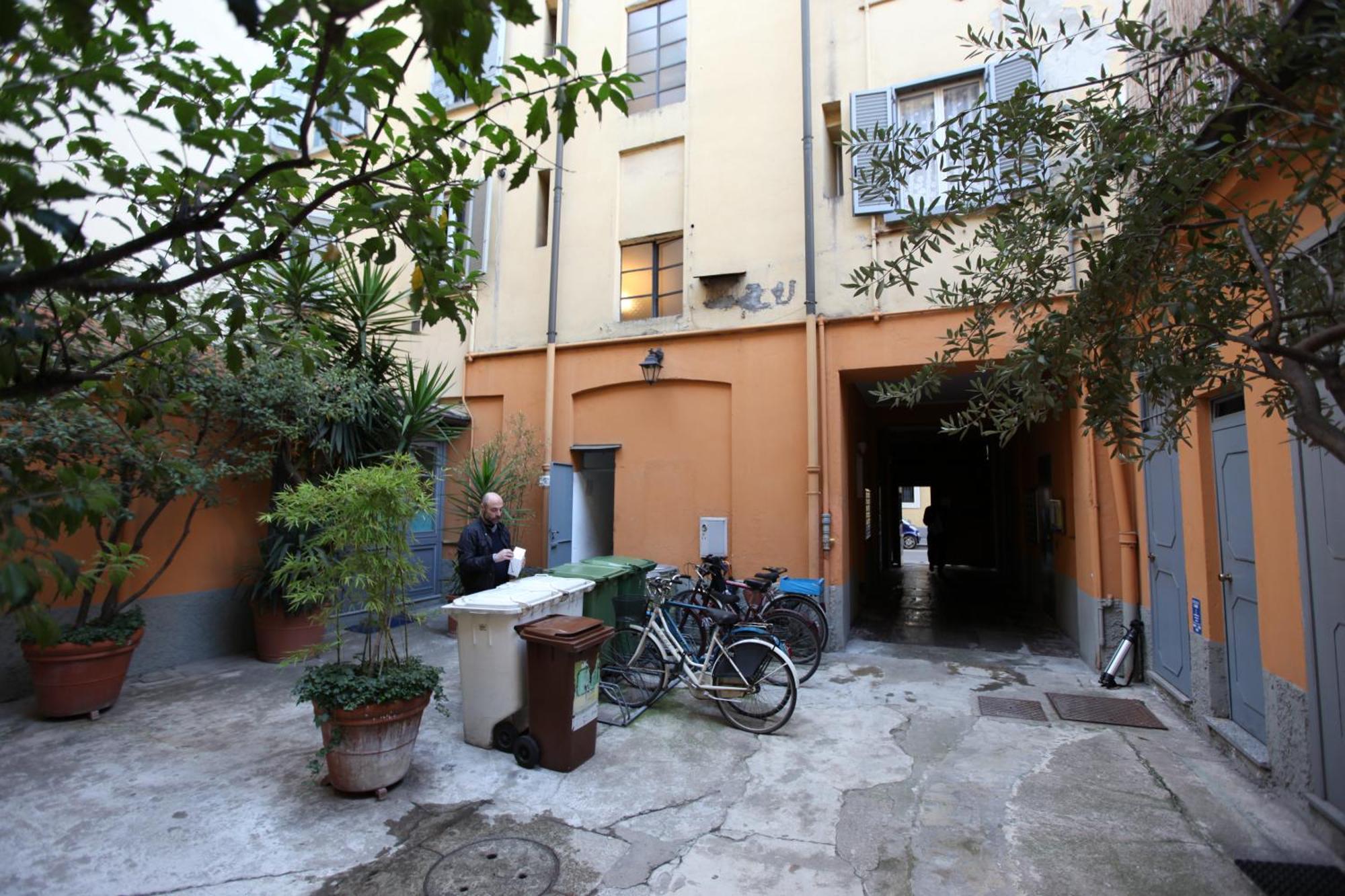 Amazing Apartment In City Center With Balcony Milan Exterior photo