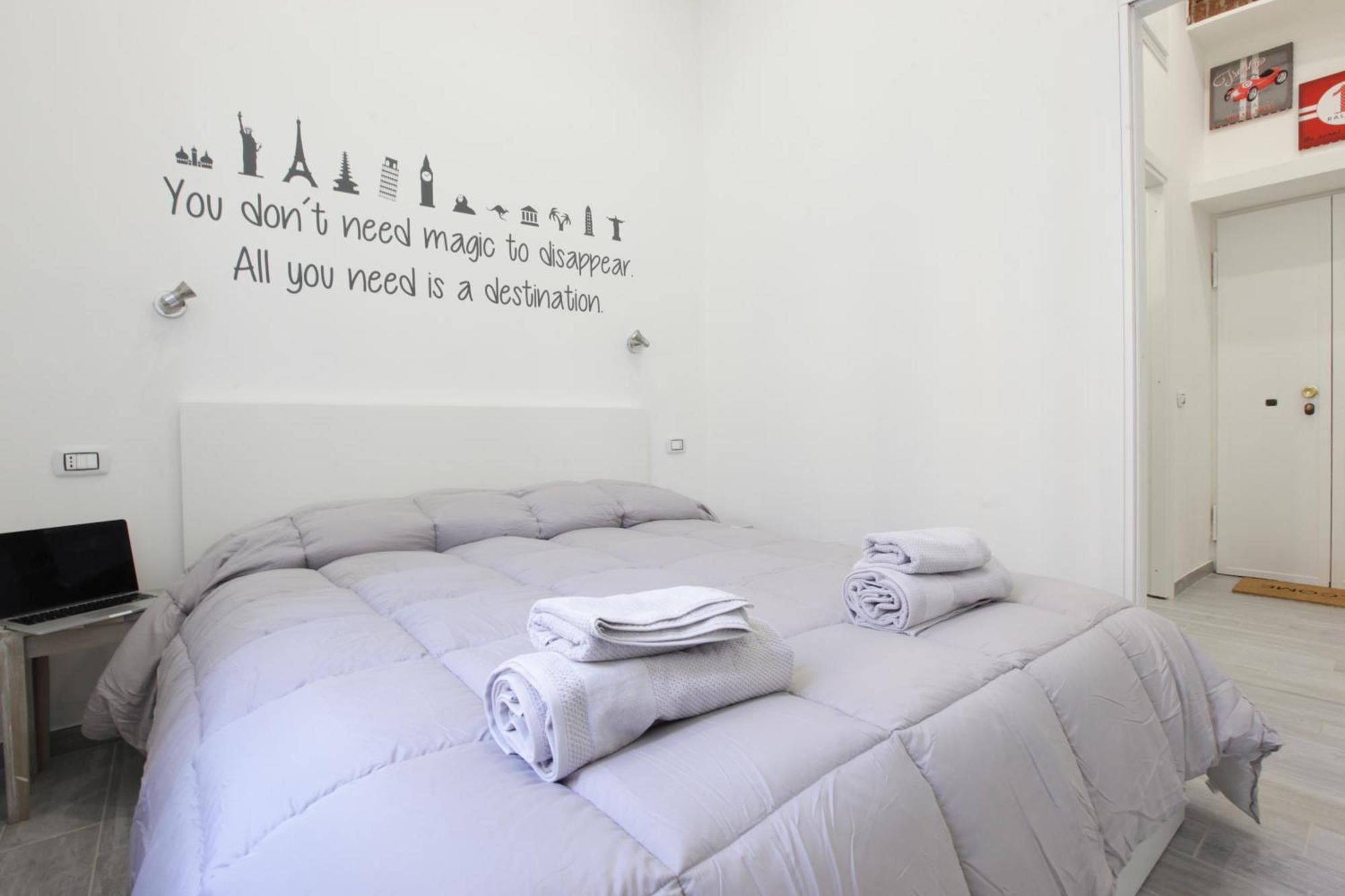 Amazing Apartment In City Center With Balcony Milan Exterior photo